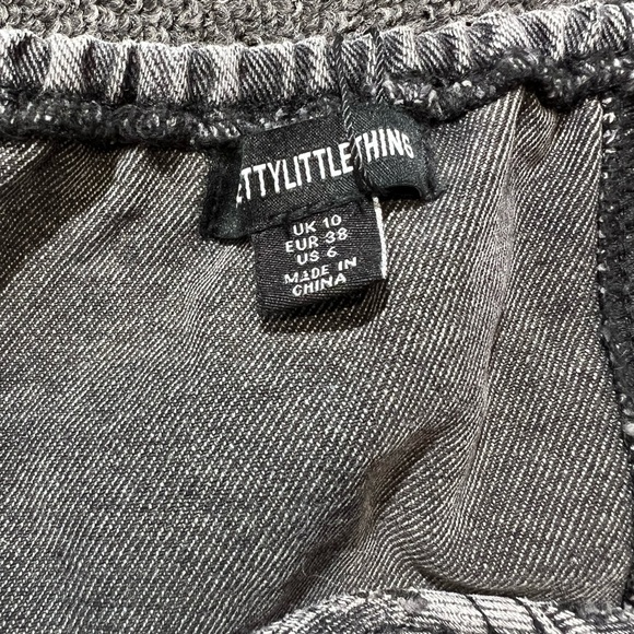 PrettyLittleThing Charcoal Denim Waistcoat - Picture 7 of 7